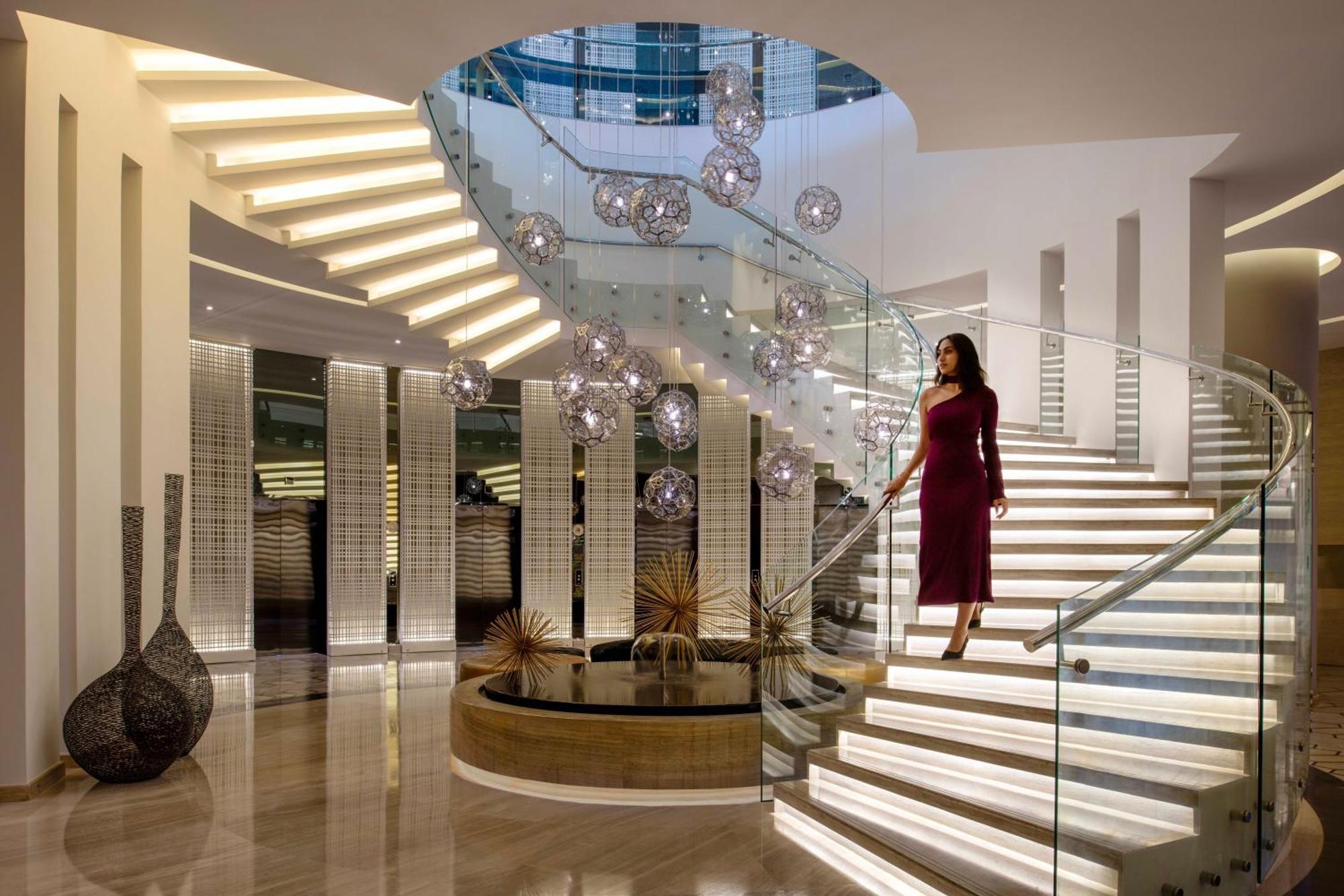 Fairmont Riyadh Eksteriør bilde The lobby of the hotel